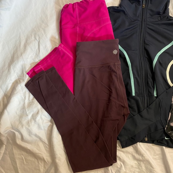 Size Medium athletic wear bundle. - Picture 3 of 5
